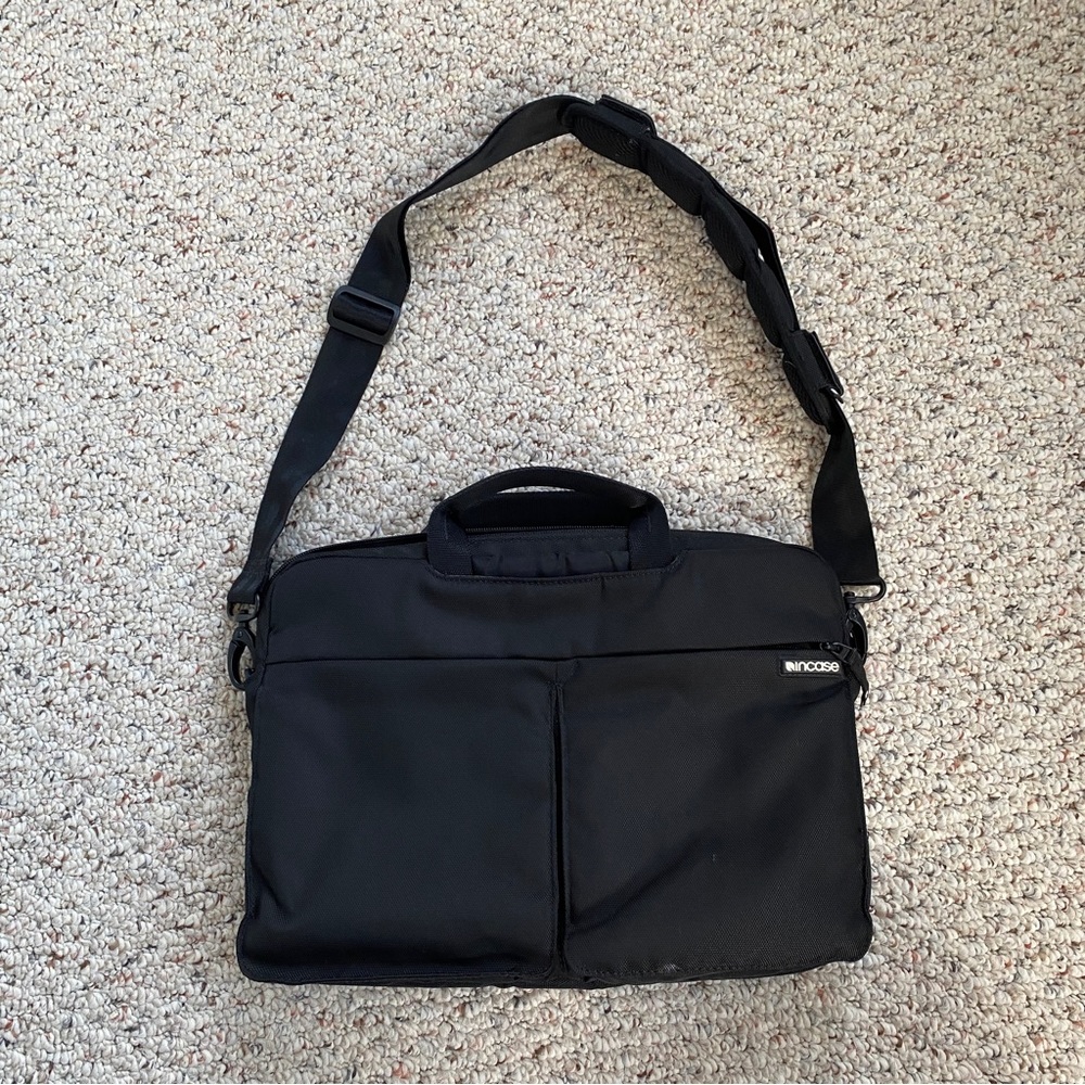 INCASE Nylon Briefcase Laptop Messenger Shoulder Bag
